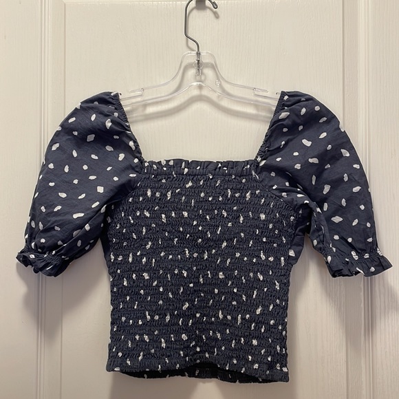 Abercrombie And Fitch Puff Sleeve Crinkle Top - Picture 2 of 2